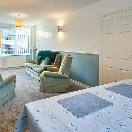 Holiday home Host & - St Mark's Close *