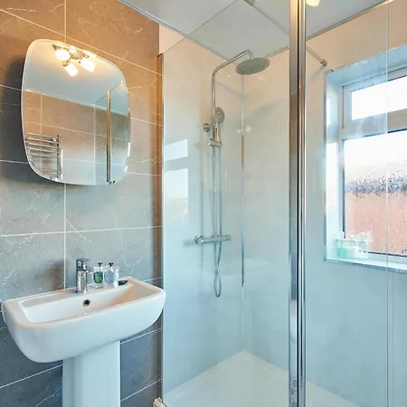 Host & - St Mark's Close * Marske-by-the-Sea